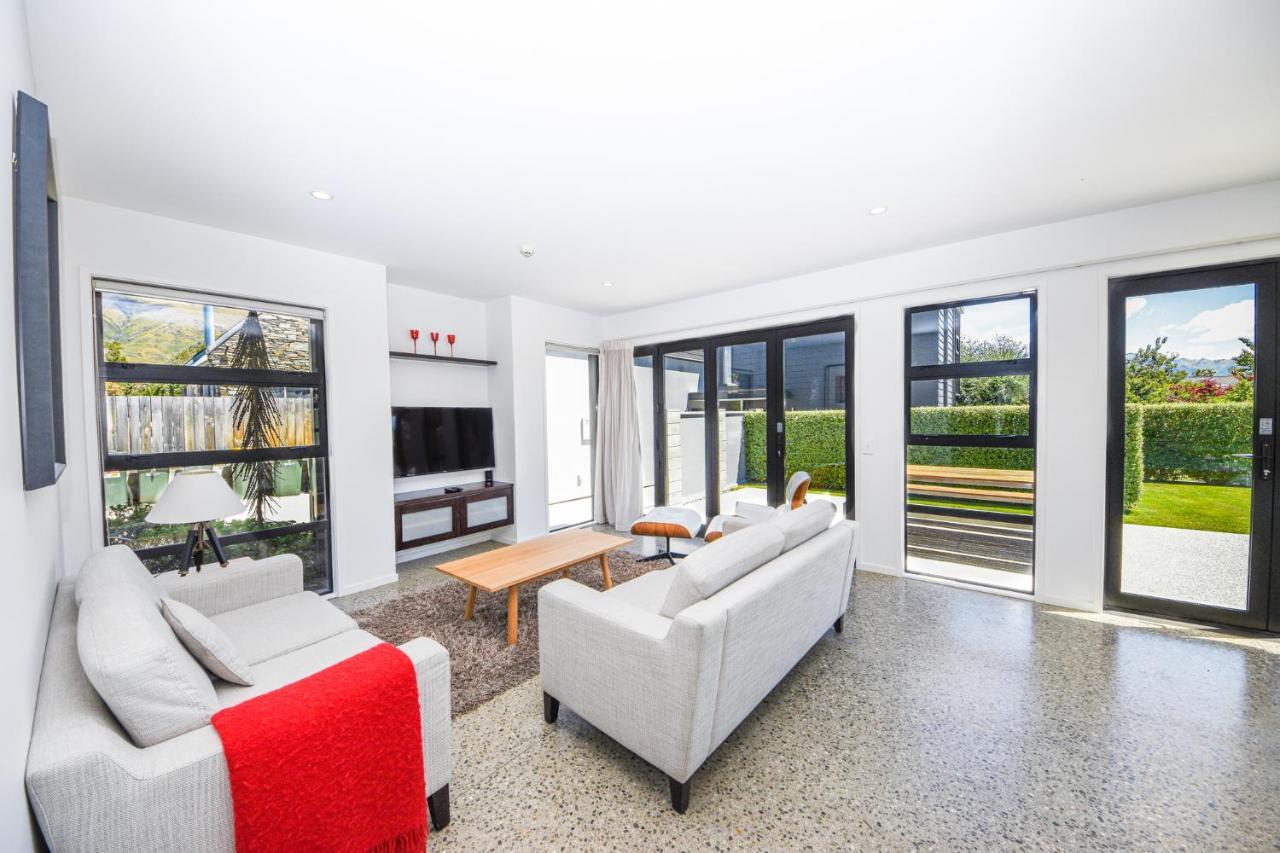 Tenby Apartments Wanaka Zewnętrze zdjęcie
