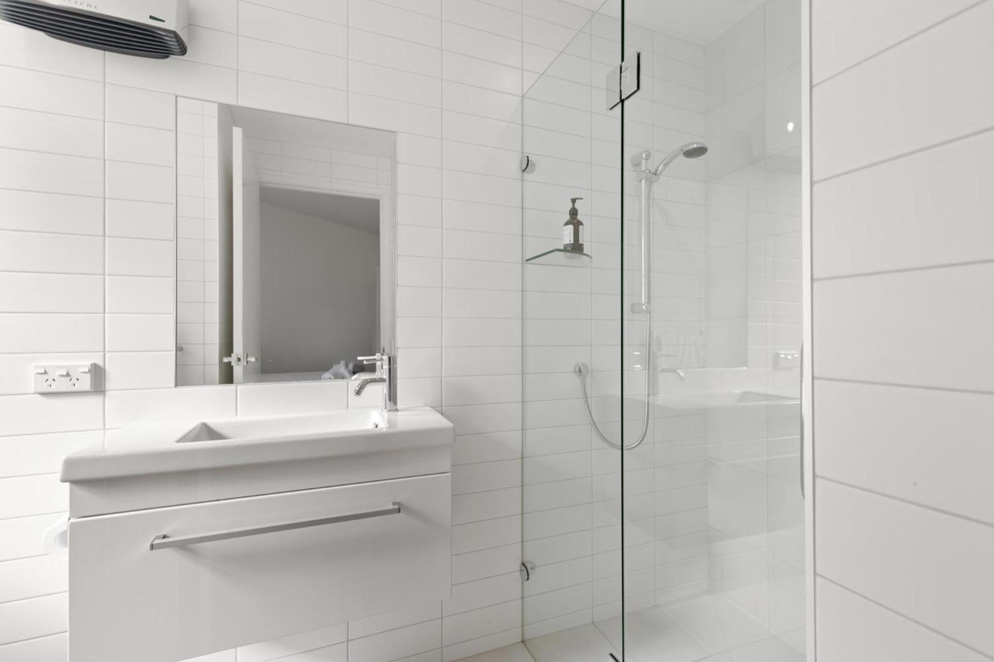 Tenby Apartments Wanaka Zewnętrze zdjęcie